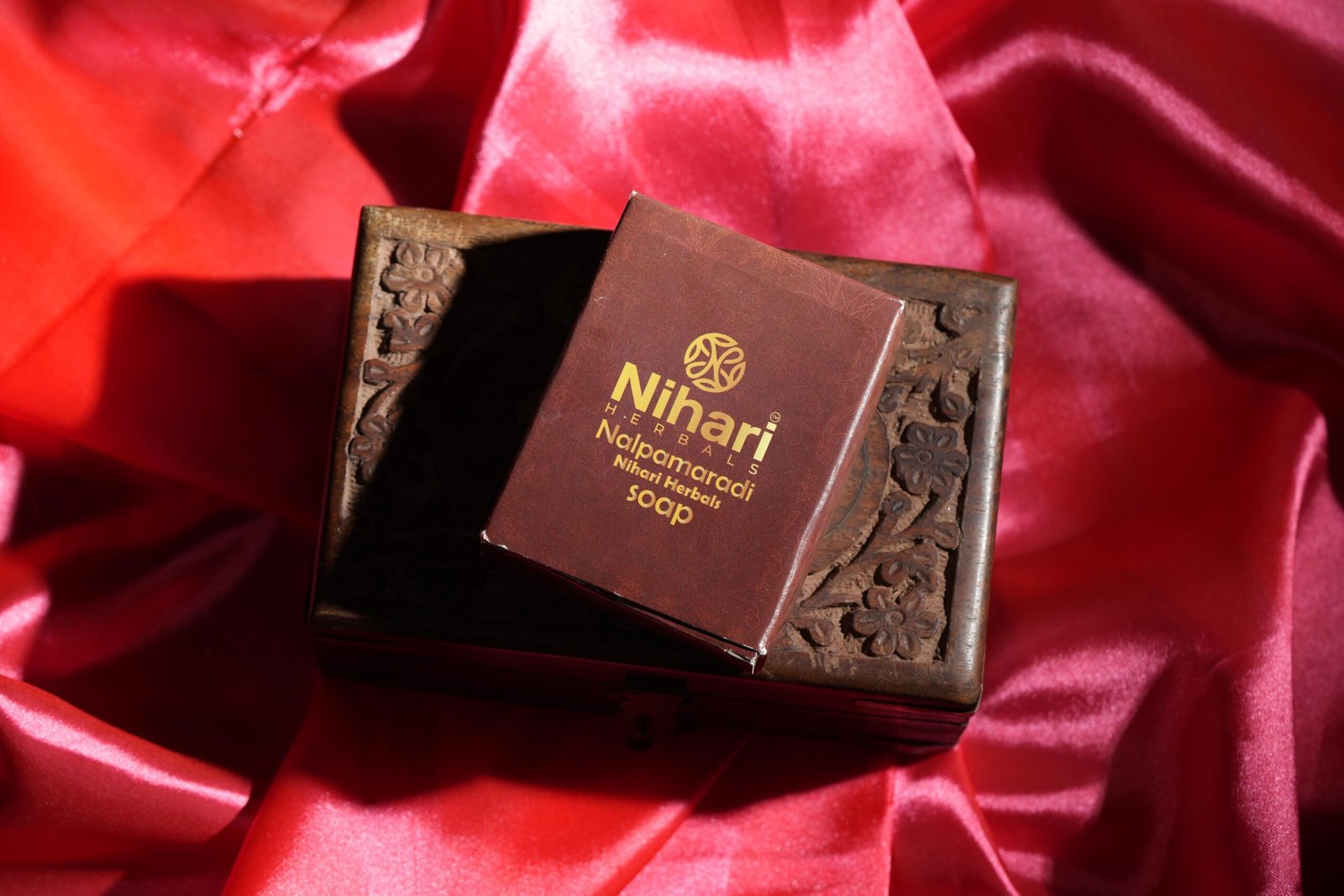 Nalpamaradhi Soap (100gm) - Image 2